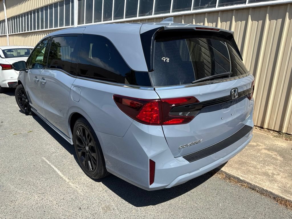 Used 2025 Honda Odyssey Sport-L image 2