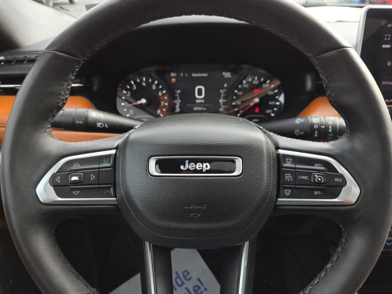 Used 2024 Jeep Compass Limited AWD/4WD image 27