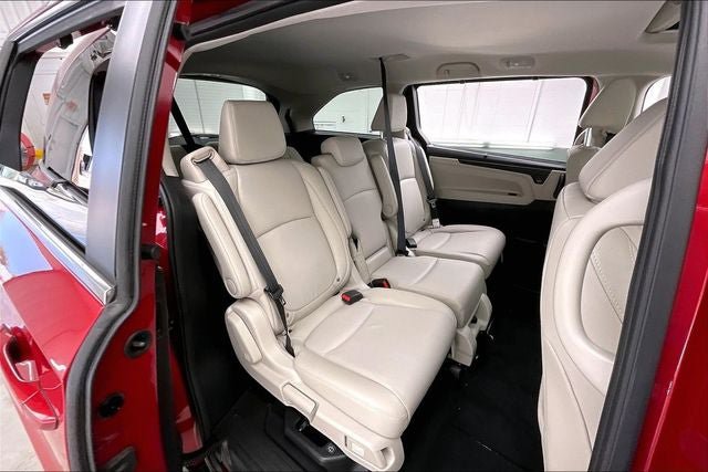 Certified 2026 Honda Odyssey EX-L image 19