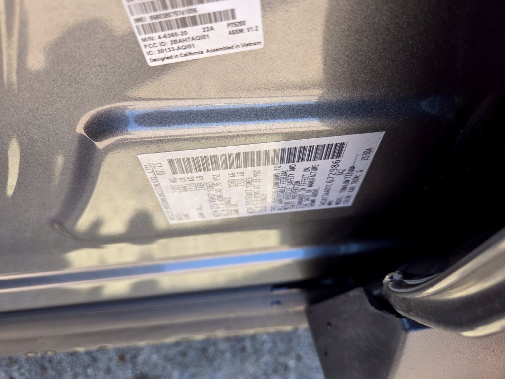 Used 2026 Nissan Rogue S FWD image 32