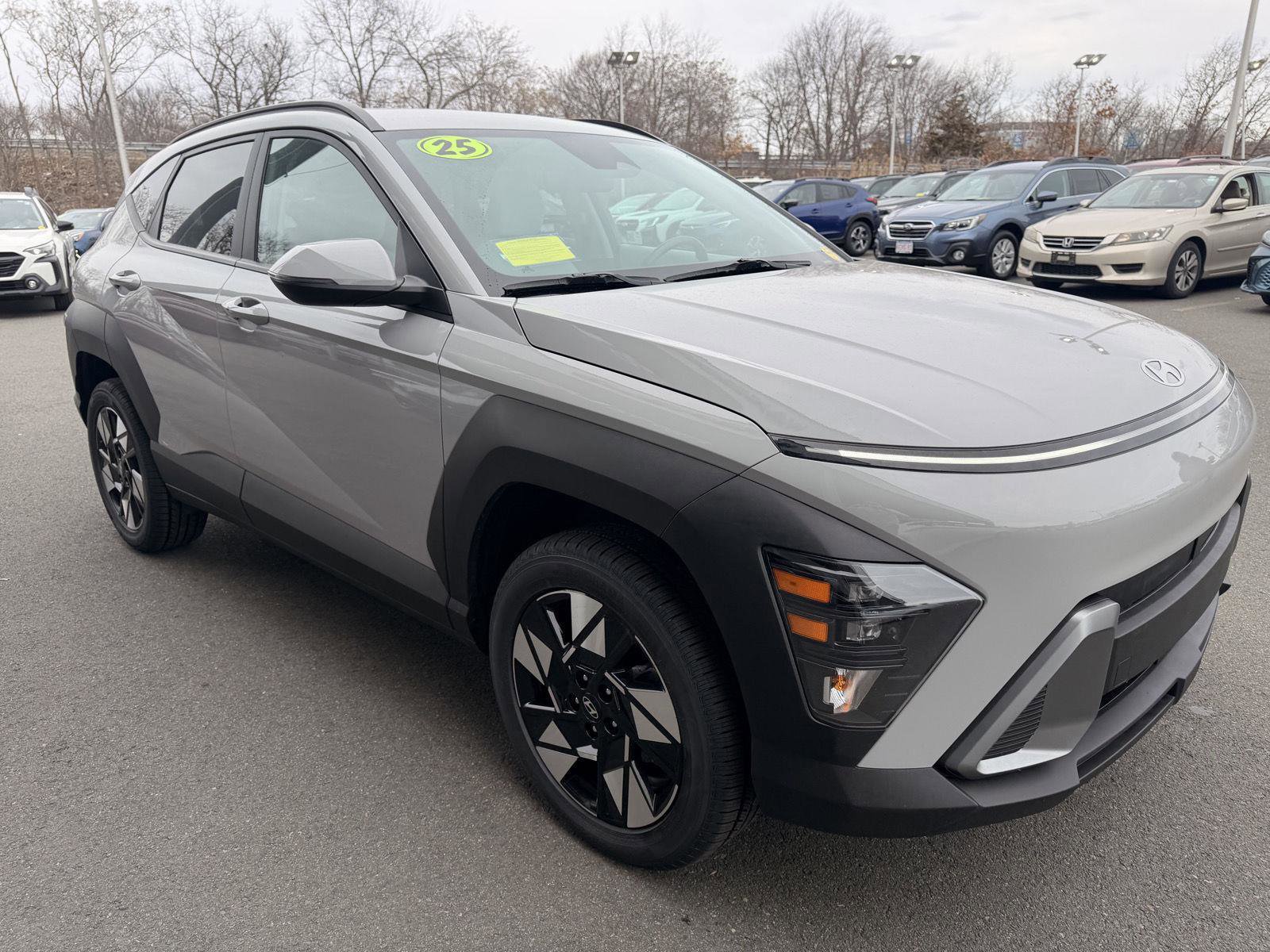 Used 2025 Hyundai Kona SEL image 7