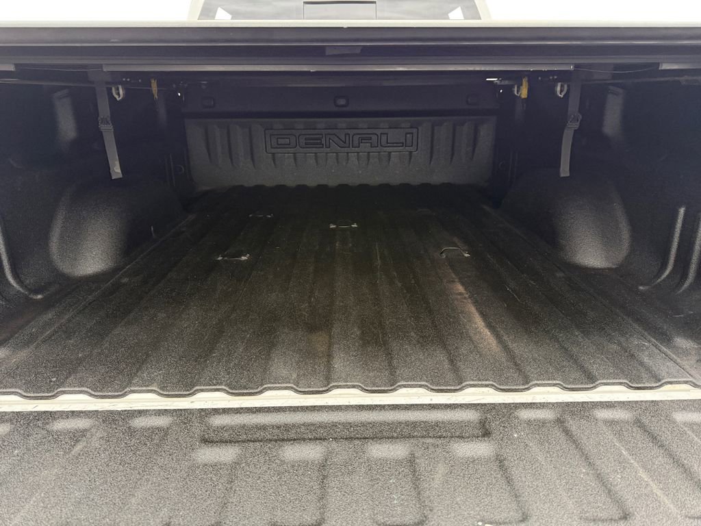 Used 2017 GMC Sierra 2500 Denali w/ Duramax Plus Package image 19