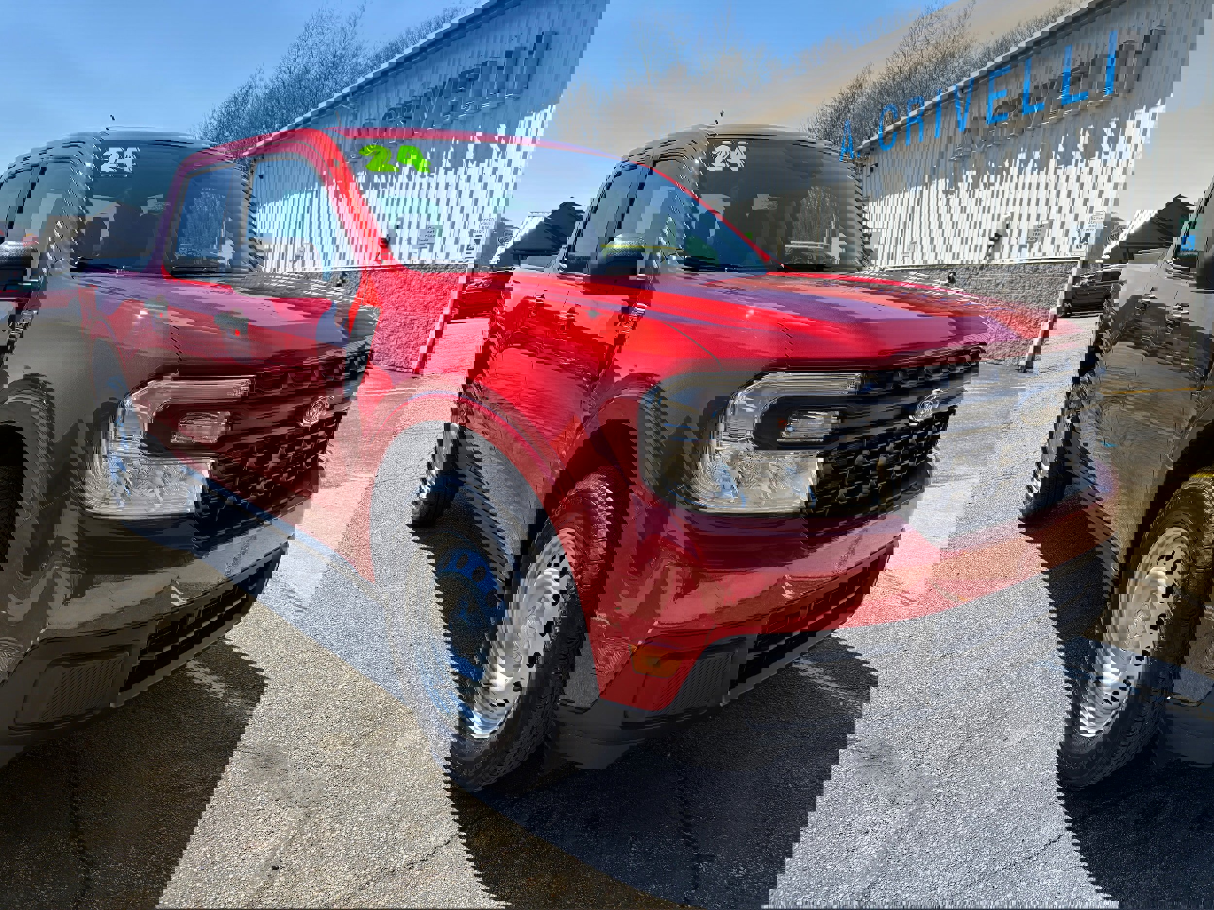 Used 2024 Ford Maverick XL image 1