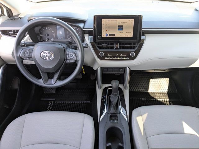 Used 2023 Toyota Corolla Cross L image 15