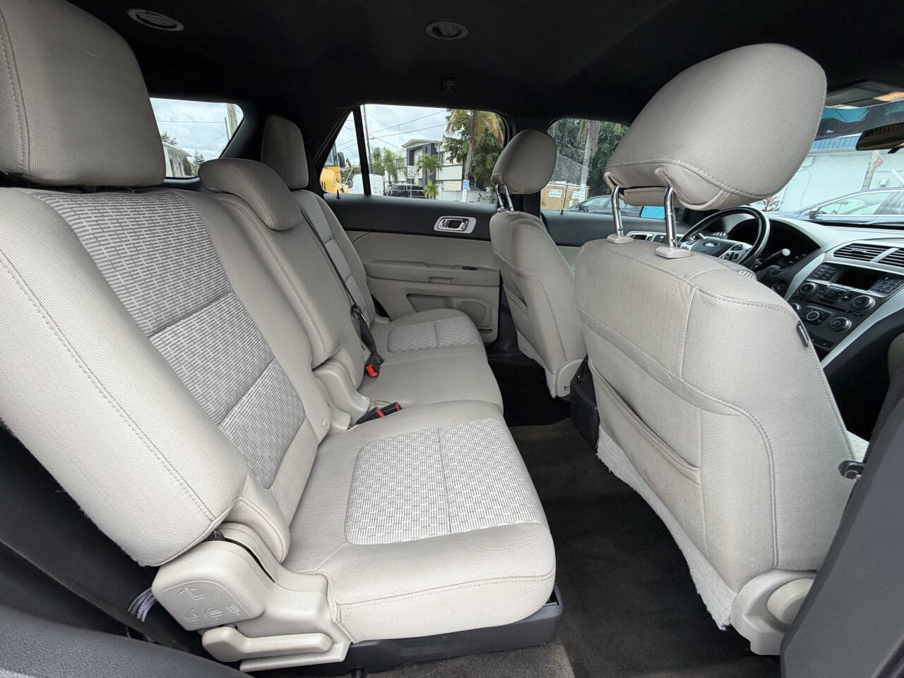 Used 2014 Ford Explorer XLT image 20