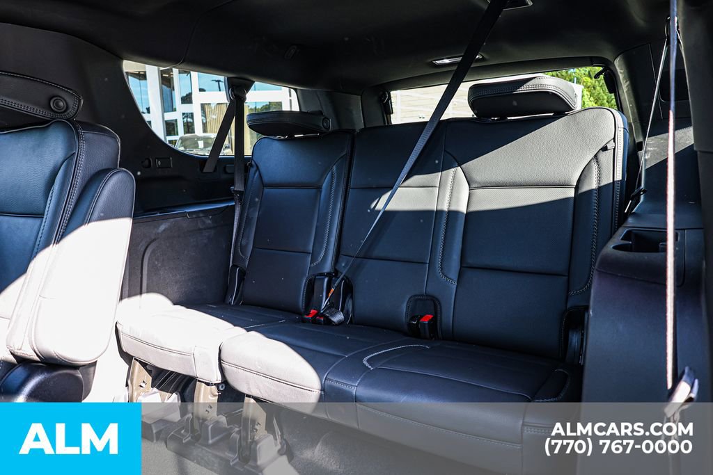 Used 2025 GMC Yukon XL Denali AWD/4WD image 21