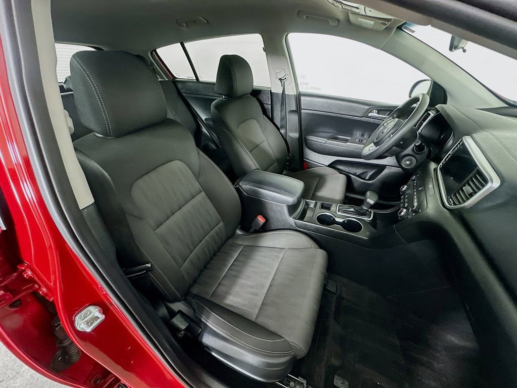 Certified 2022 Kia Sportage LX image 6