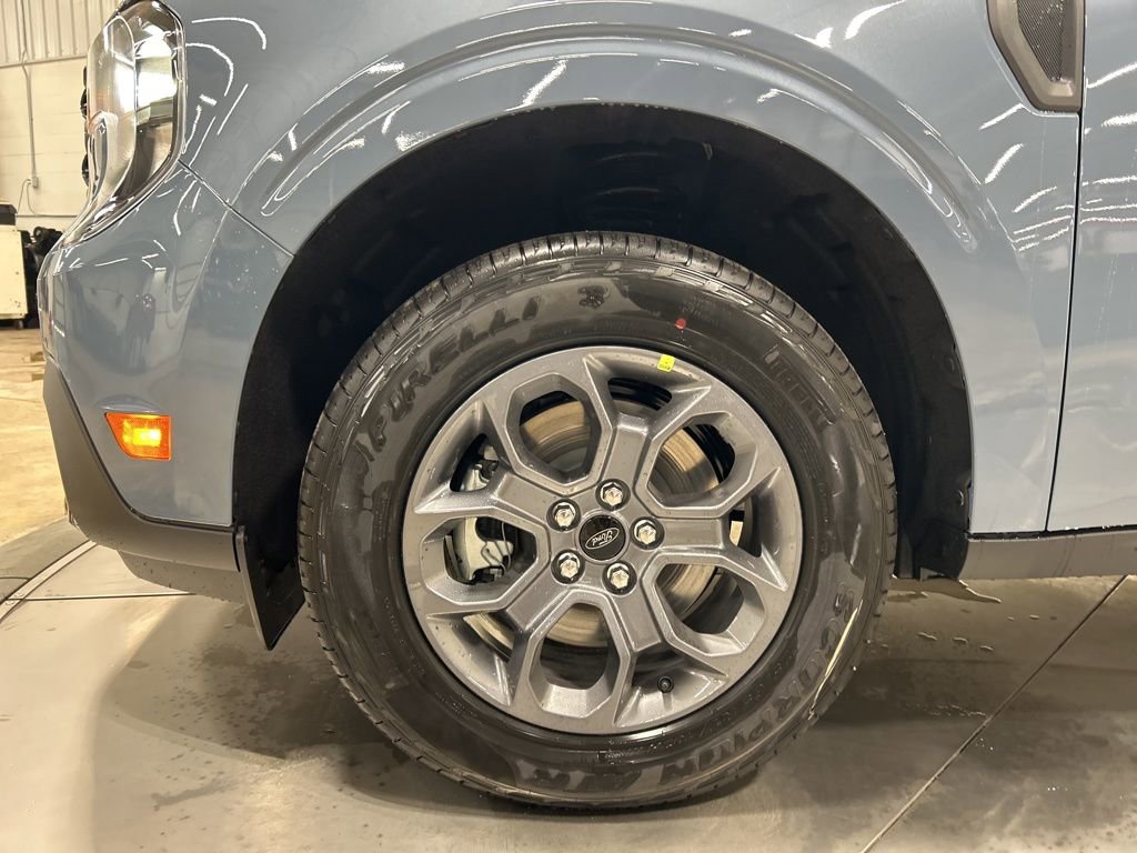 New 2025 Ford Maverick XLT w/ XLT Luxury Package image 30