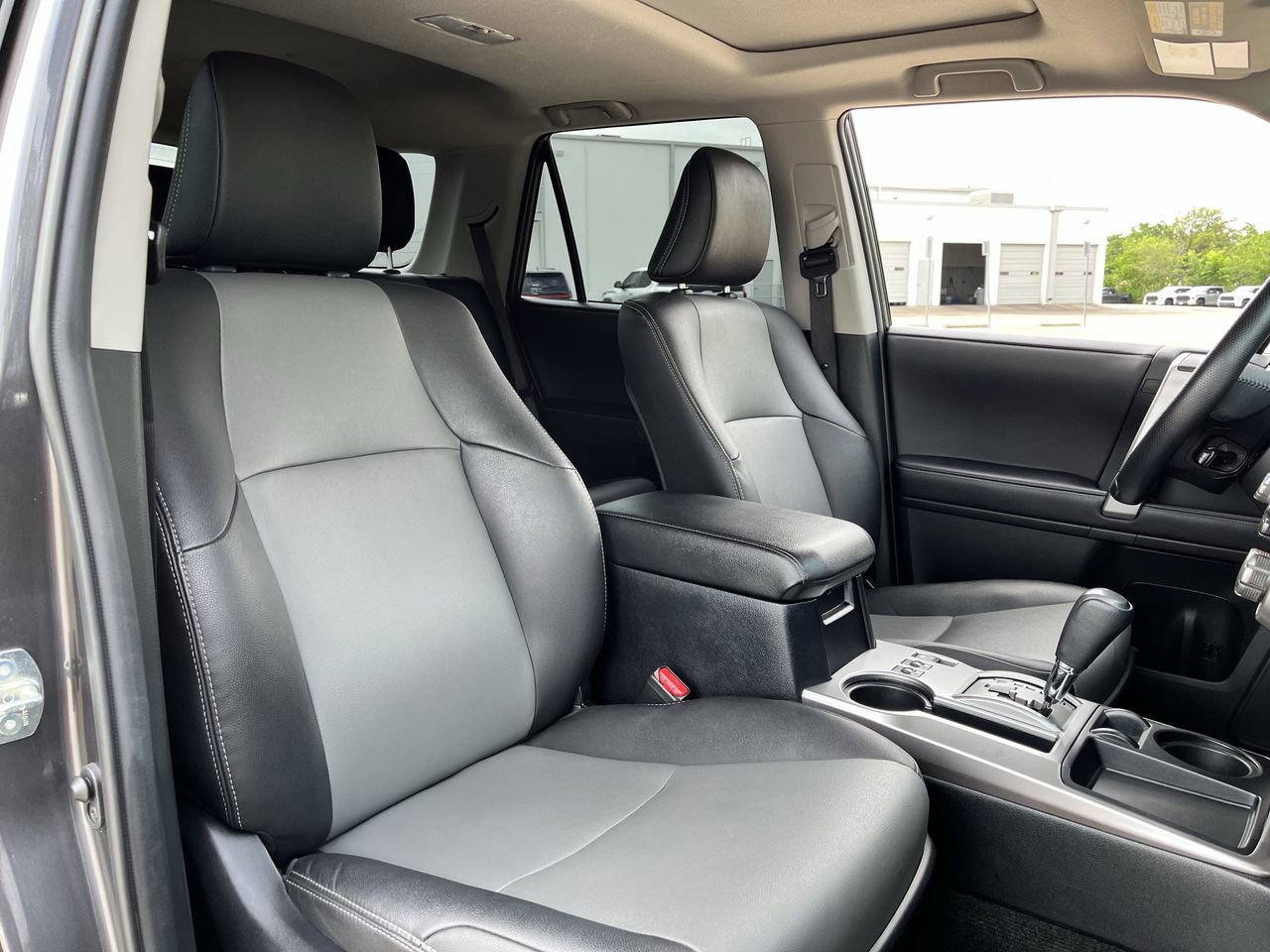 Used 2023 Toyota 4Runner SR5 Premium w/ Moonroof Package image 25