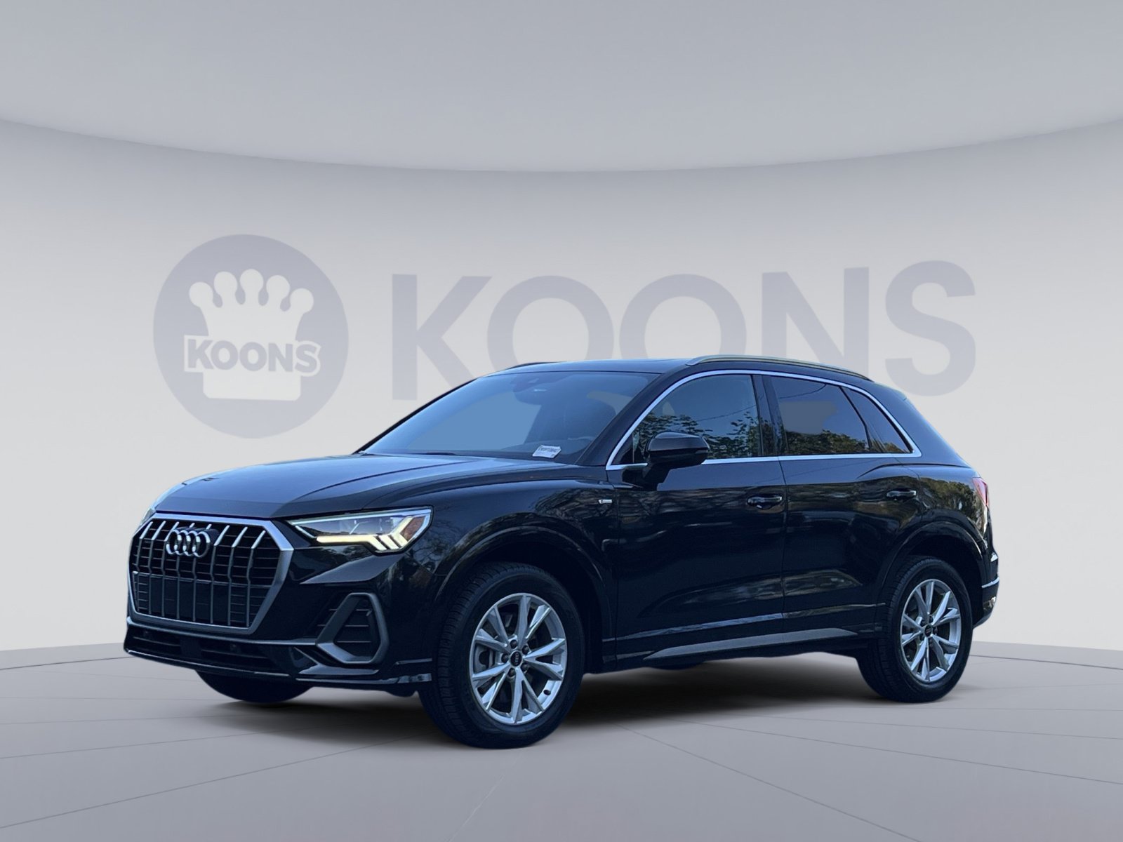 Used 2023 Audi Q3 2.0T Premium AWD/4WD image 1