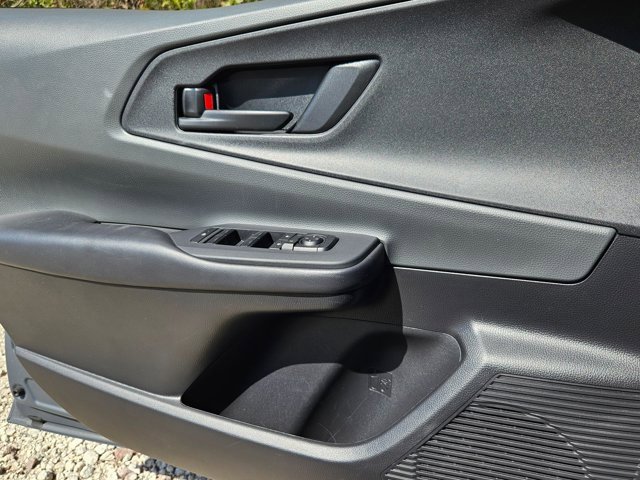 Used 2025 Toyota Prius LE image 11