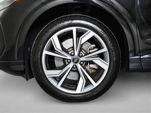 Certified 2023 Audi Q4 e-tron Premium w/ Convenience Package AWD/4WD image 25