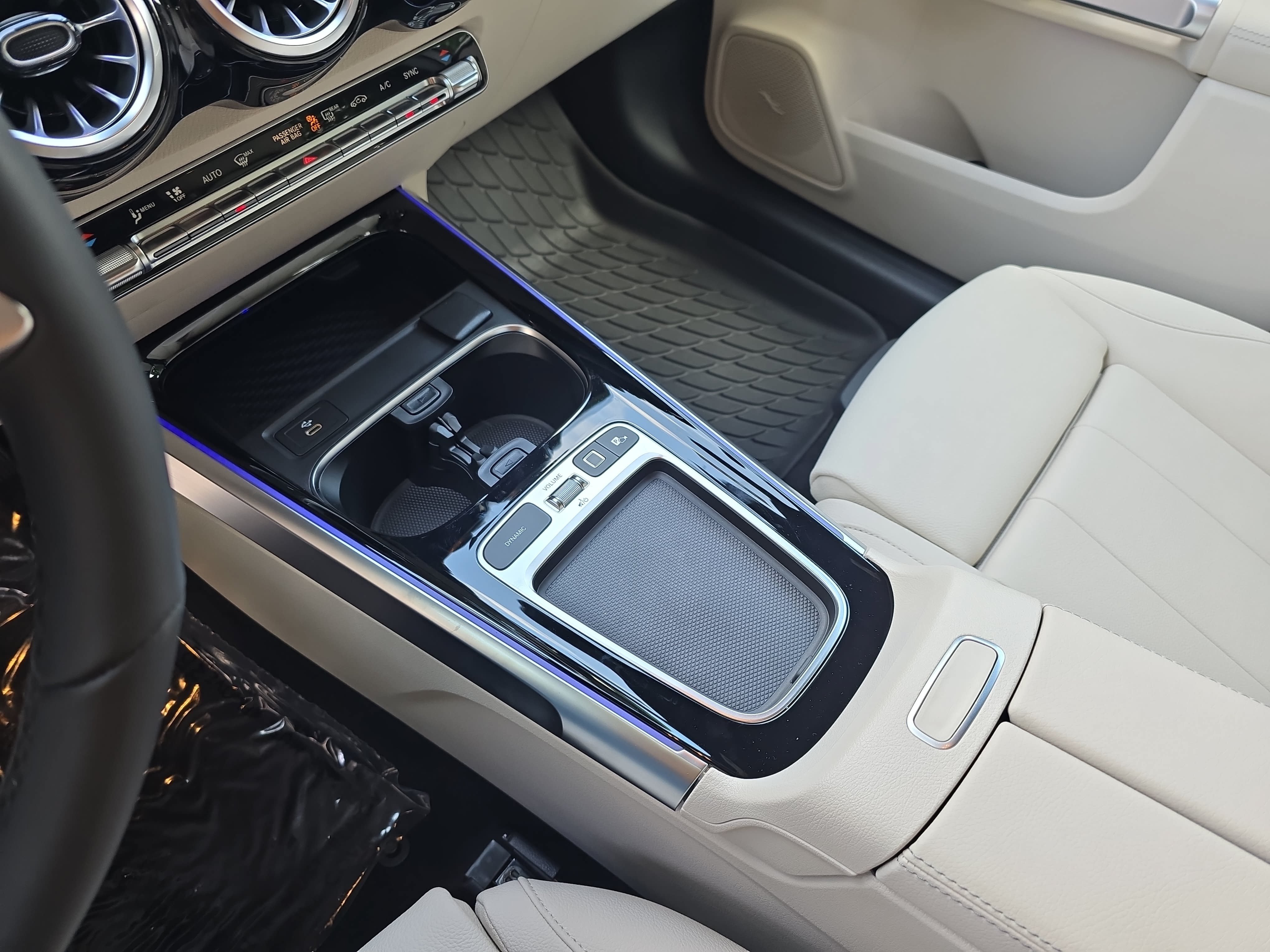 Certified 2026 Mercedes-Benz GLB 250 image 25