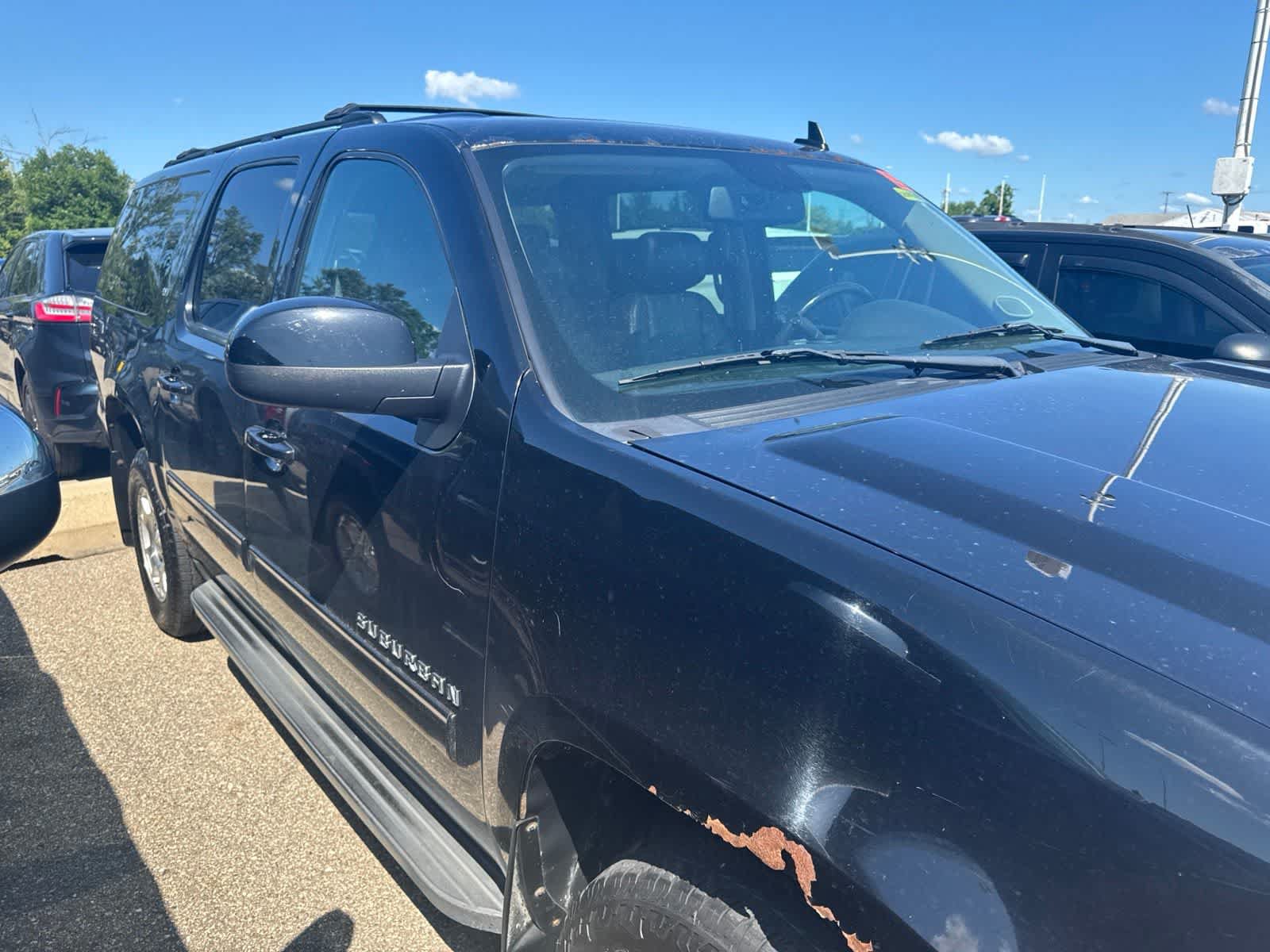Used 2012 Chevrolet Suburban LT AWD/4WD image 24