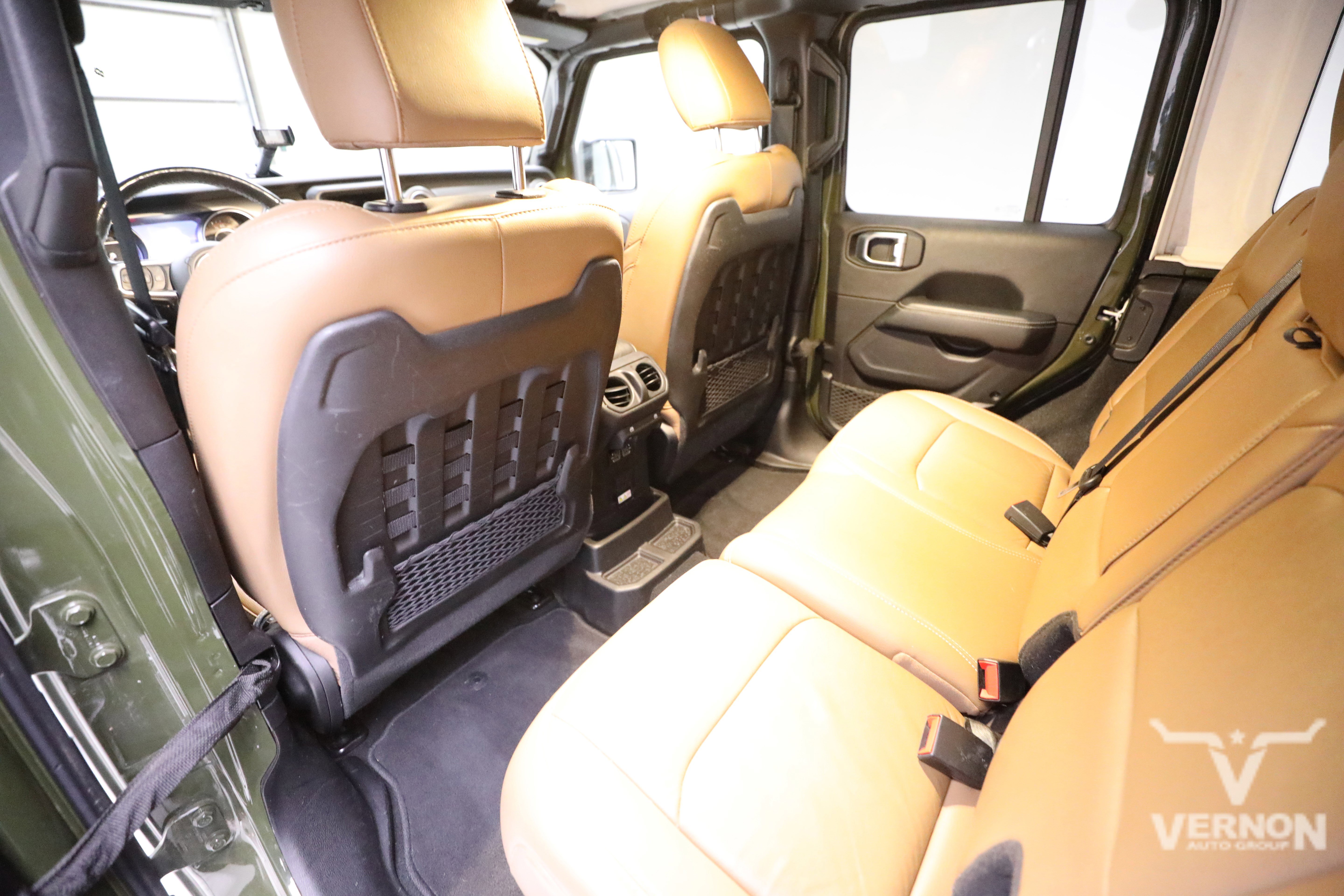 Used 2022 Jeep Wrangler Unlimited Rubicon w/ Xtreme Recon 35" Tire Package image 9