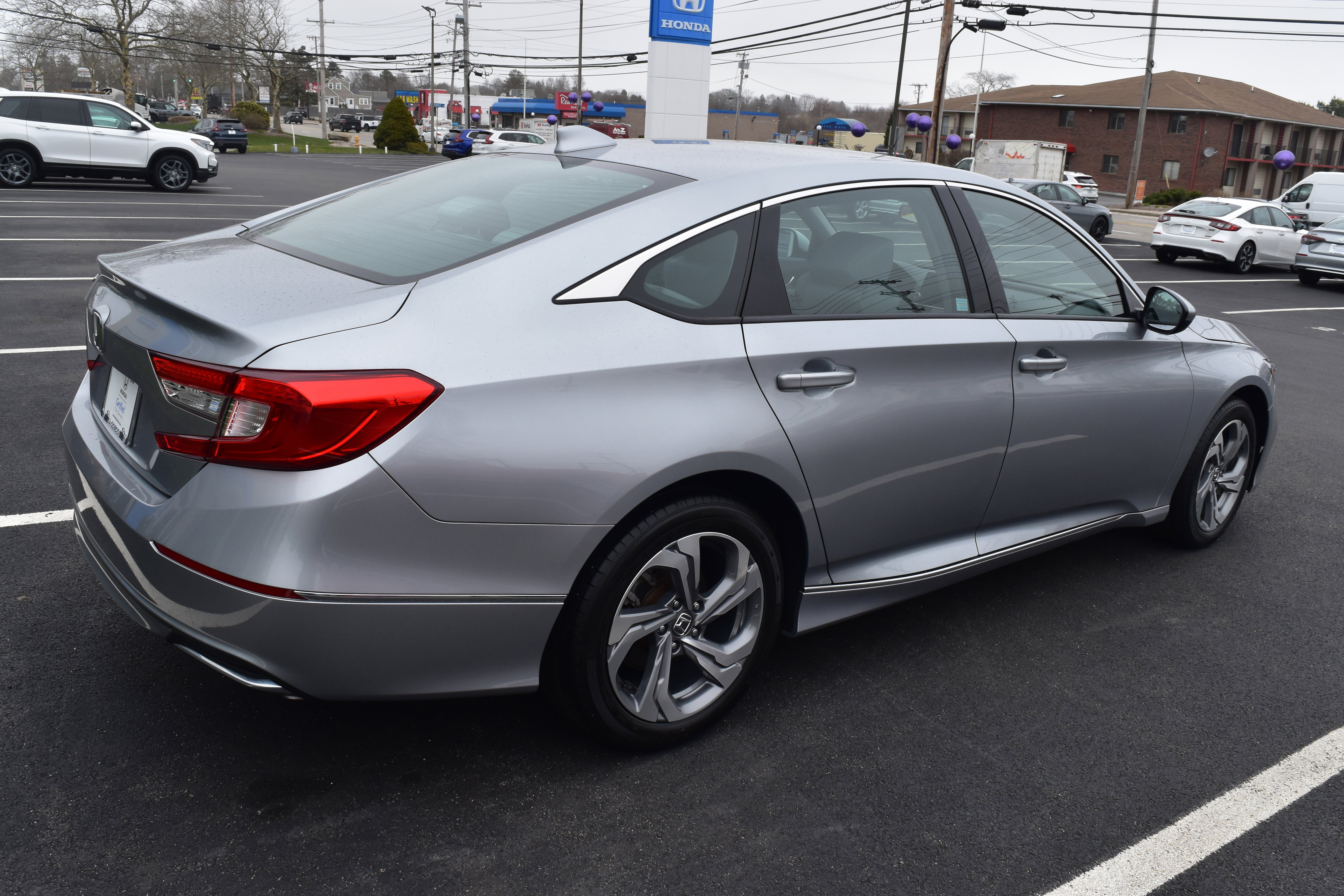 Certified 2020 Honda Accord EX image 3