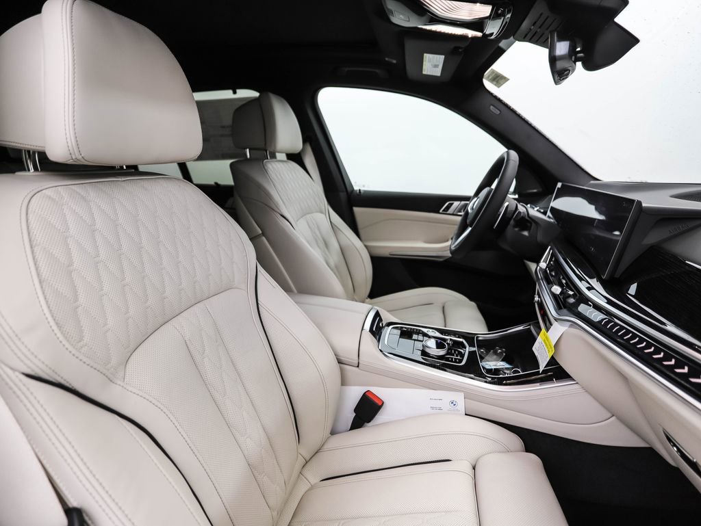 New 2026 BMW X5 xDrive40i w/ Executive Package image 31
