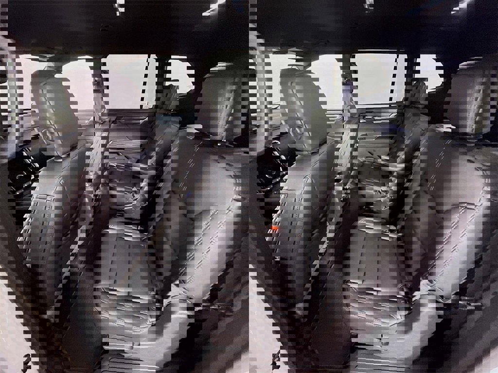 New 2026 GMC Acadia Elevation w/ Super Cruise Package image 19