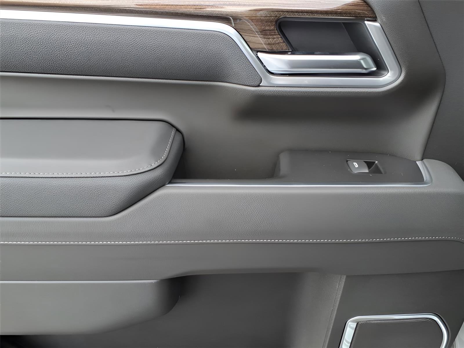 New 2026 Chevrolet Silverado 1500 RST image 9