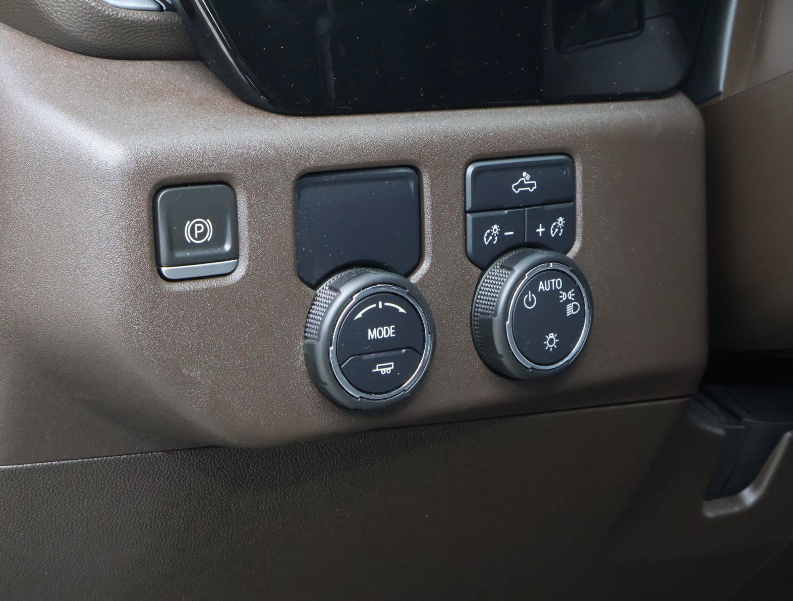 Used 2022 Chevrolet Silverado 1500 LT RWD image 23