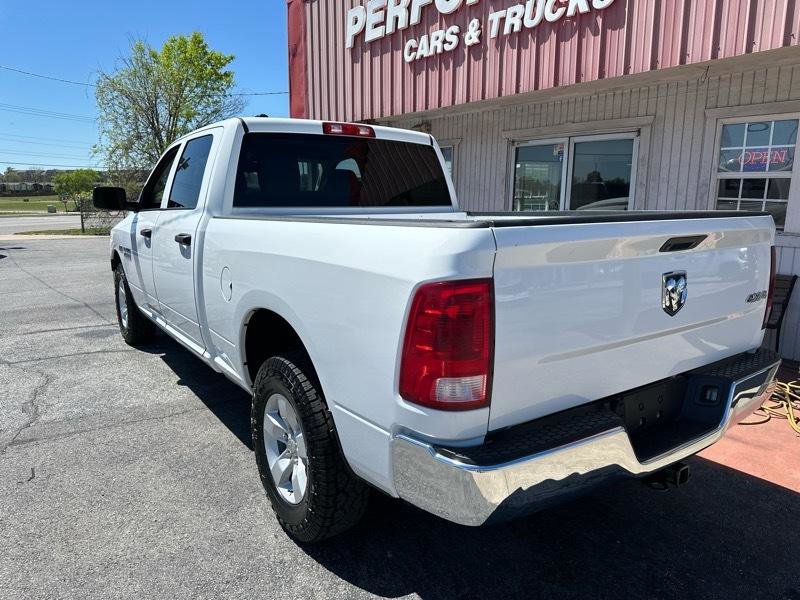 Used 2016 RAM 1500 ST w/ SXT Appearance Group image 11