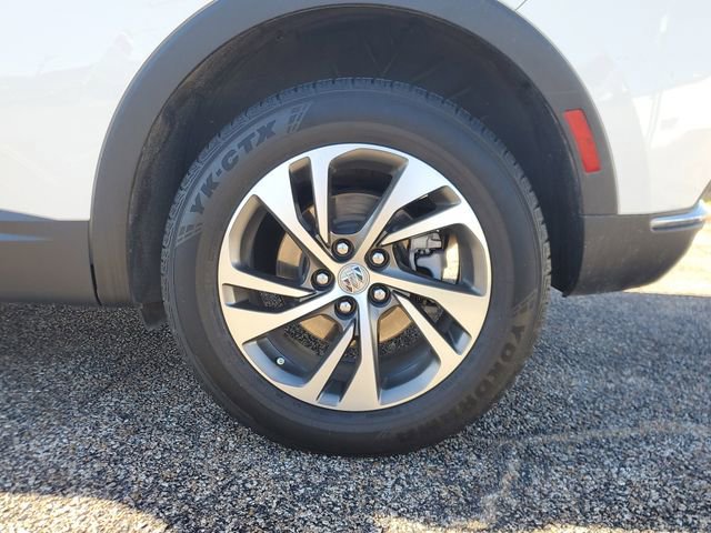 Used 2022 Buick Envision Essence w/ Safety Package image 8