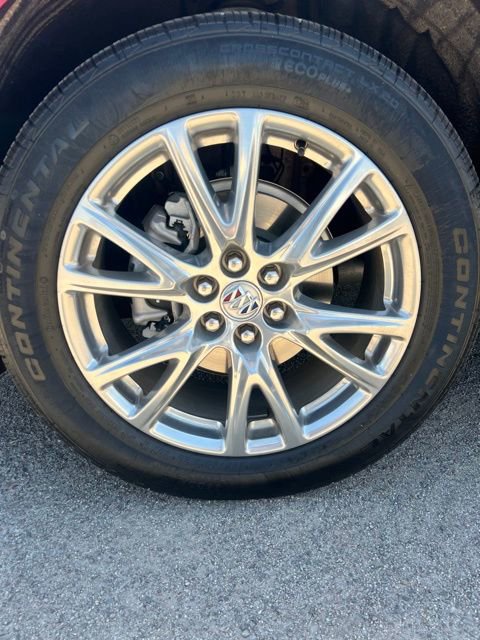 Used 2023 Buick Enclave Essence w/ Experience Buick Package FWD image 36