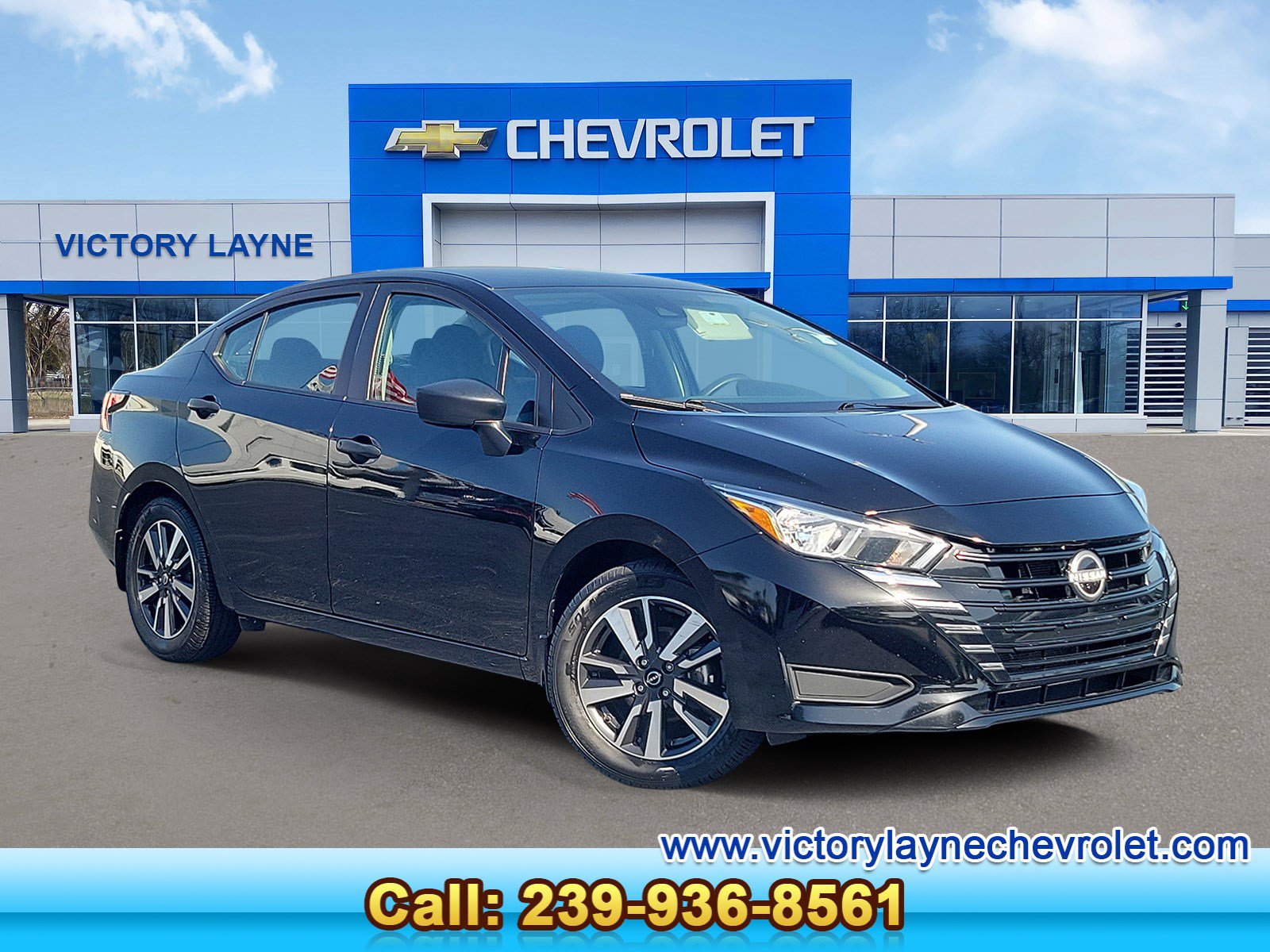 Used 2024 Nissan Versa S w/ S Plus Package FWD image 1