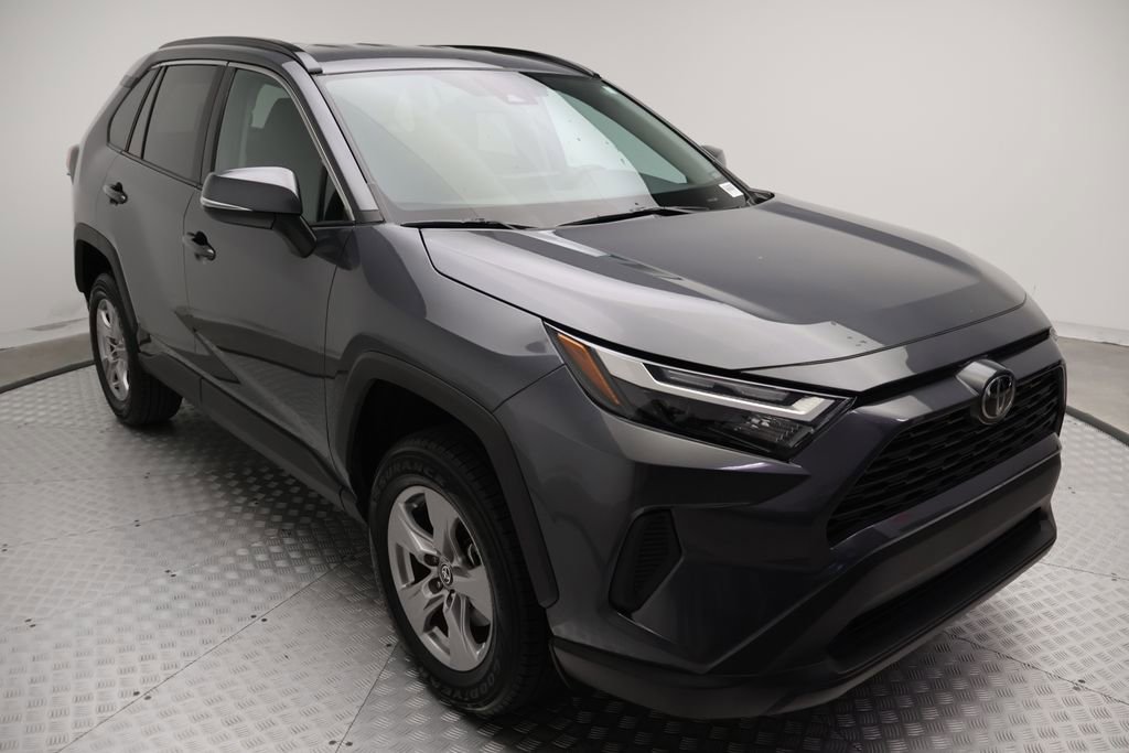 Certified 2025 Toyota RAV4 XLE FWD image 6