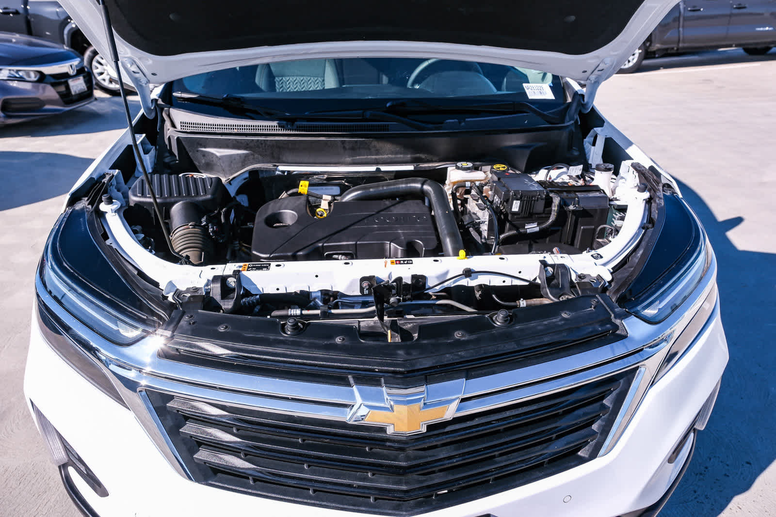 Used 2024 Chevrolet Equinox LT AWD/4WD image 23