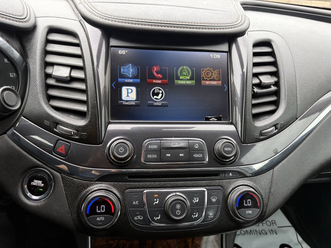 Used 2014 Chevrolet Impala LTZ FWD image 13