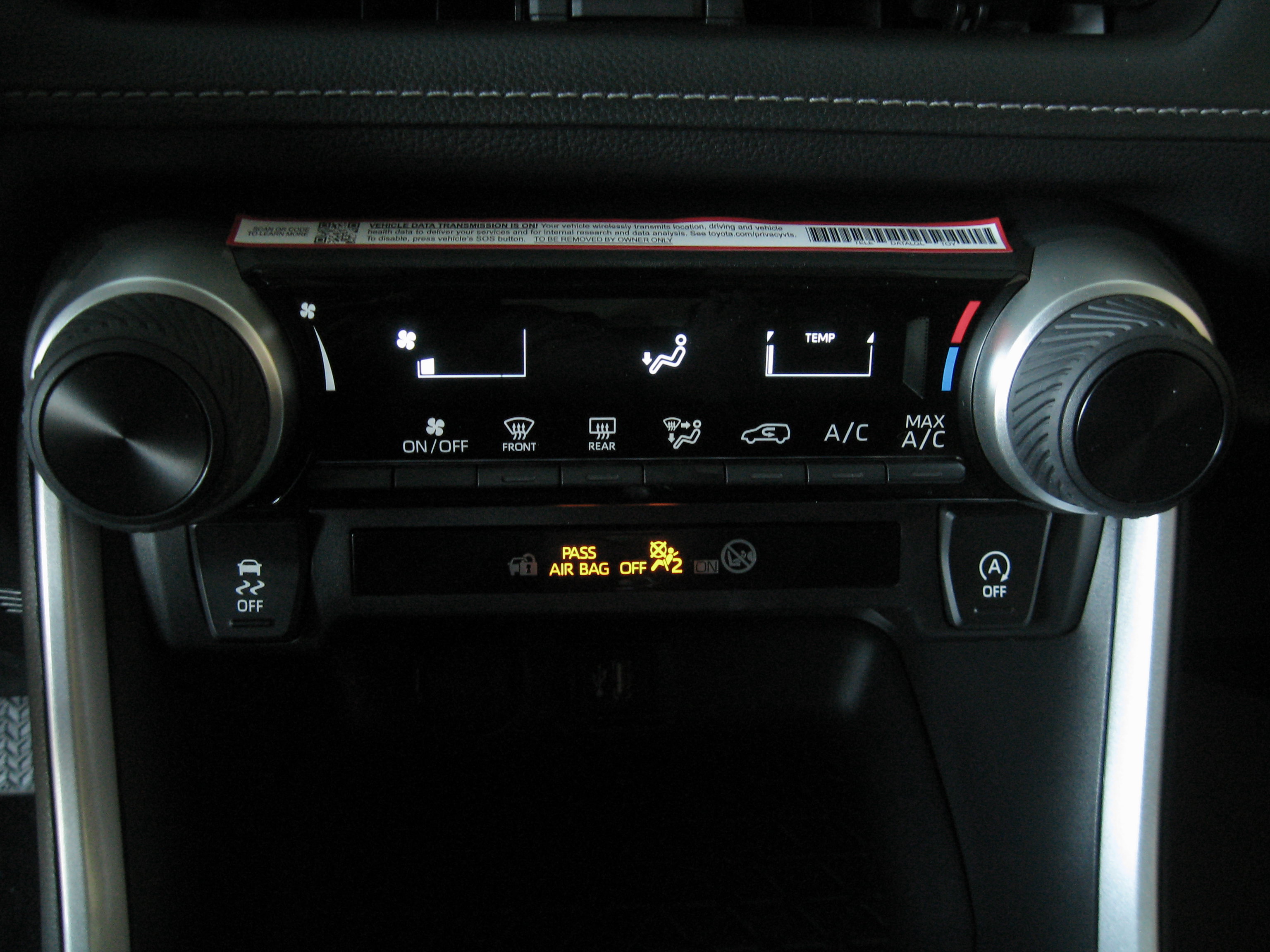 New 2025 Toyota RAV4 LE image 12