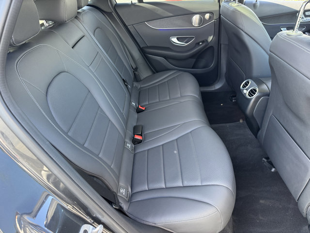 Used 2021 Mercedes-Benz GLC 300 image 8