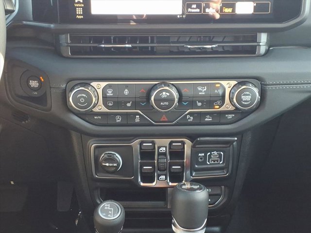 New 2026 Jeep Wrangler Sahara image 9