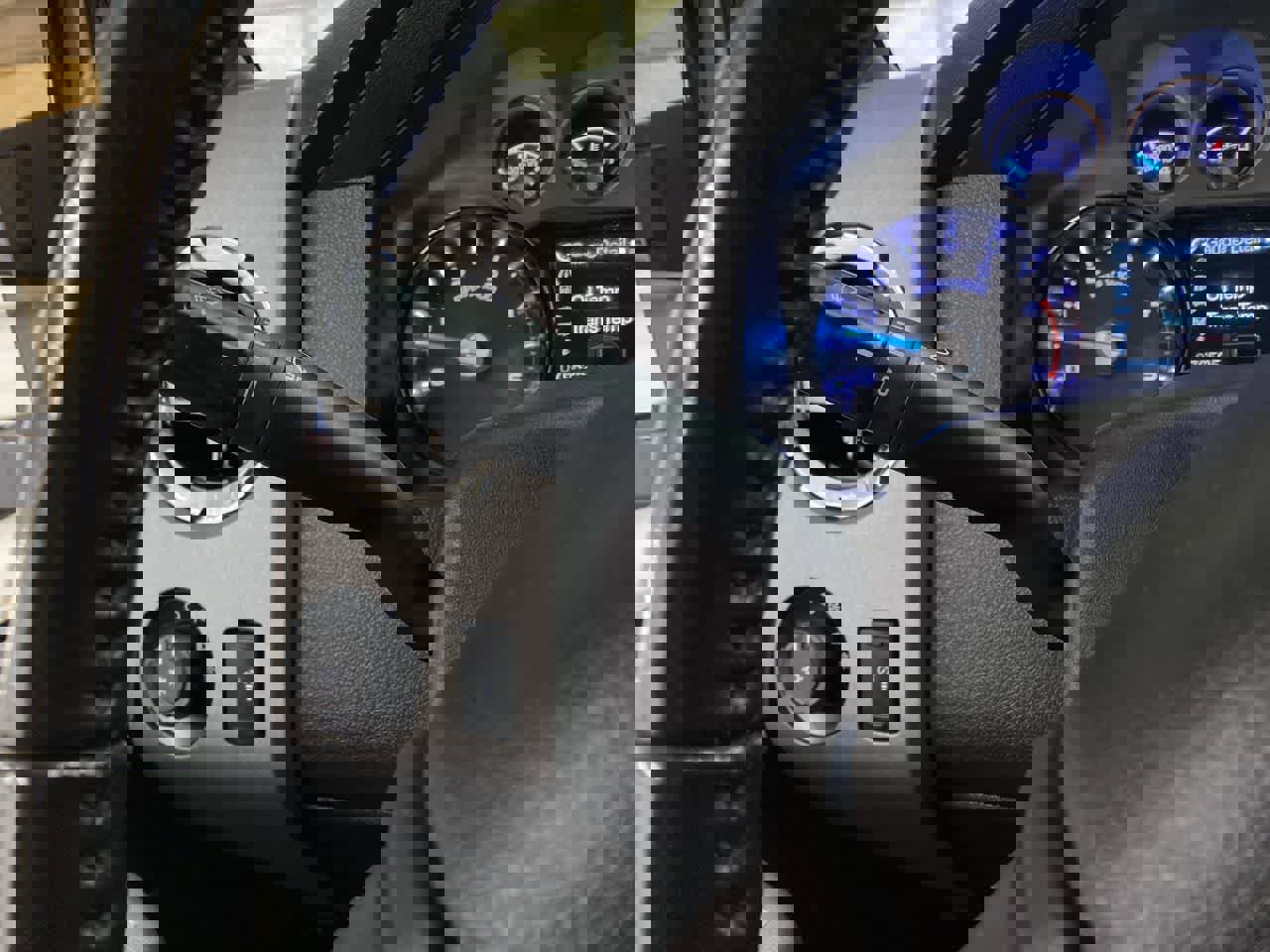 Used 2012 Ford F250 Lariat w/ Chrome Pkg AWD/4WD image 23