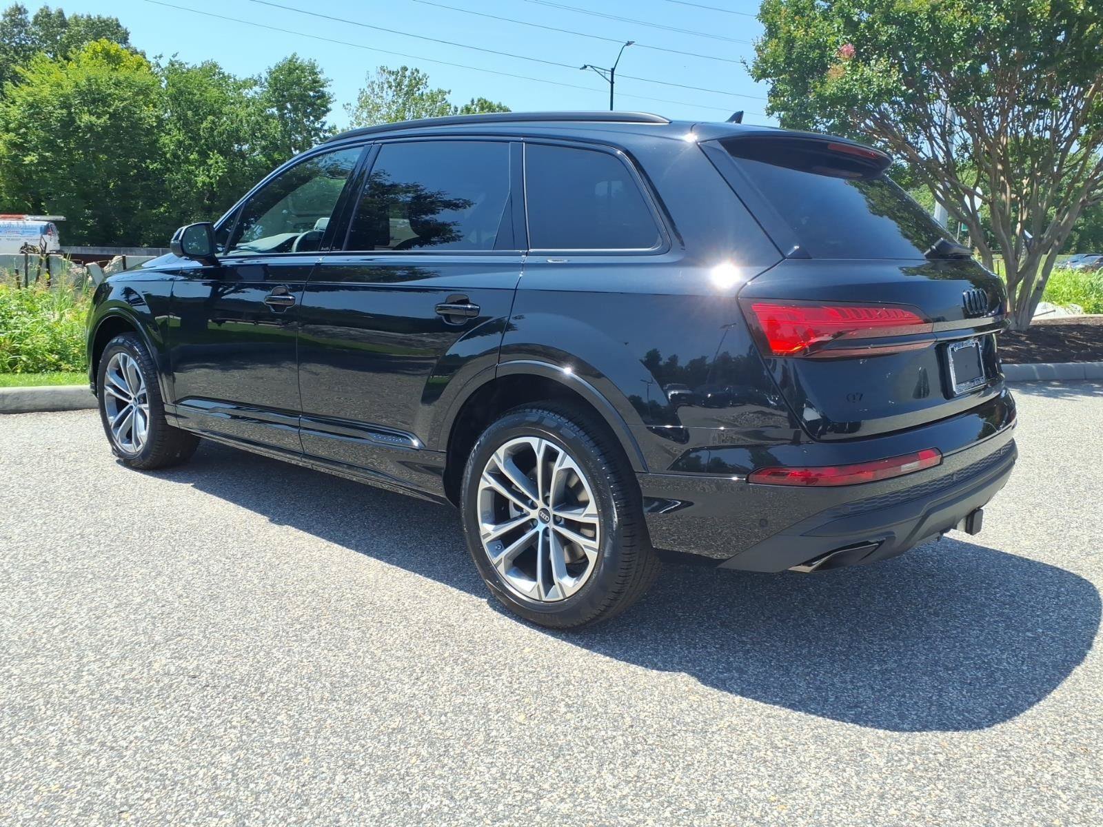 New 2026 Audi Q7 2.0T Premium AWD/4WD image 8