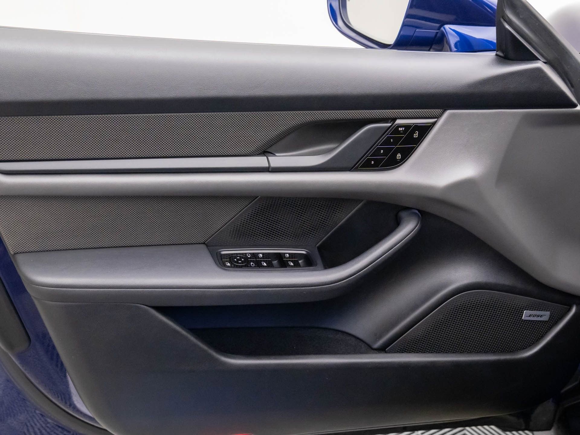 Used 2021 Porsche Taycan Turbo S image 14