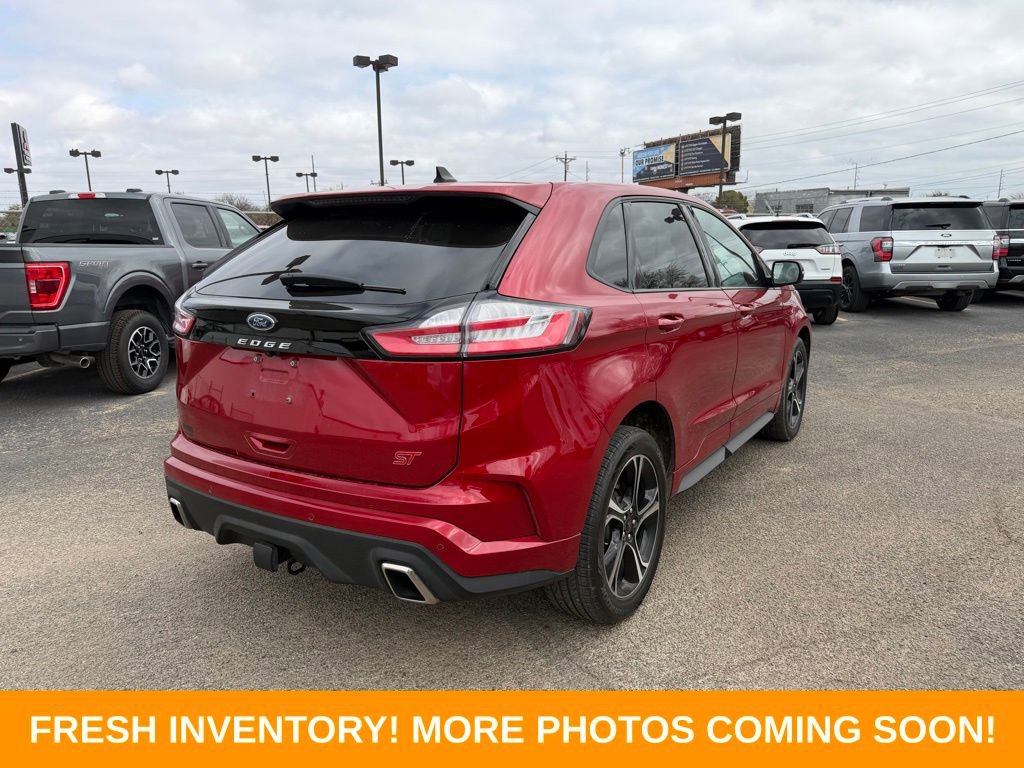 Used 2023 Ford Edge ST image 7