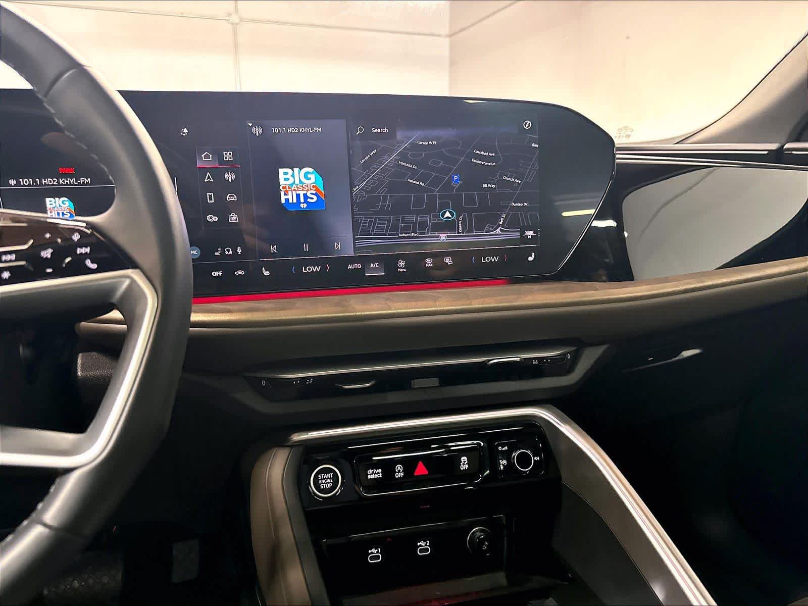 Certified 2025 Audi Q5 Premium AWD/4WD image 9