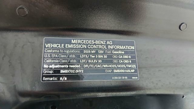 Used 2025 Mercedes-Benz GLC 350e 4MATIC image 65