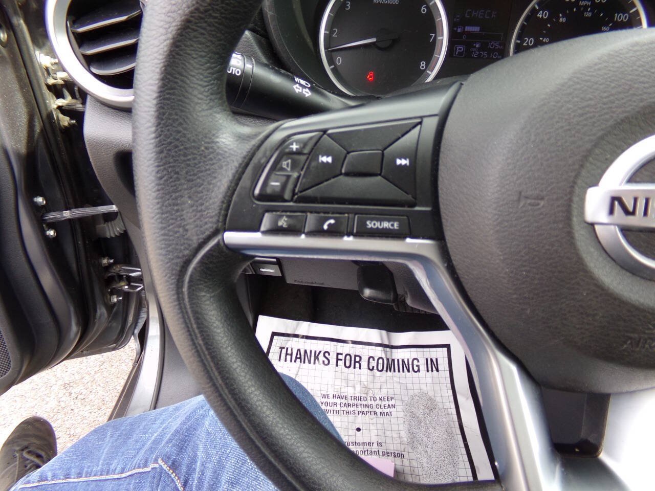 Used 2020 Nissan Versa S FWD image 14