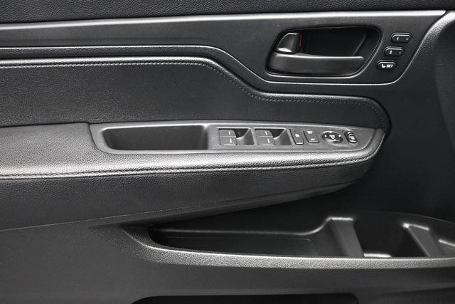 Used 2024 Honda Odyssey Sport image 8