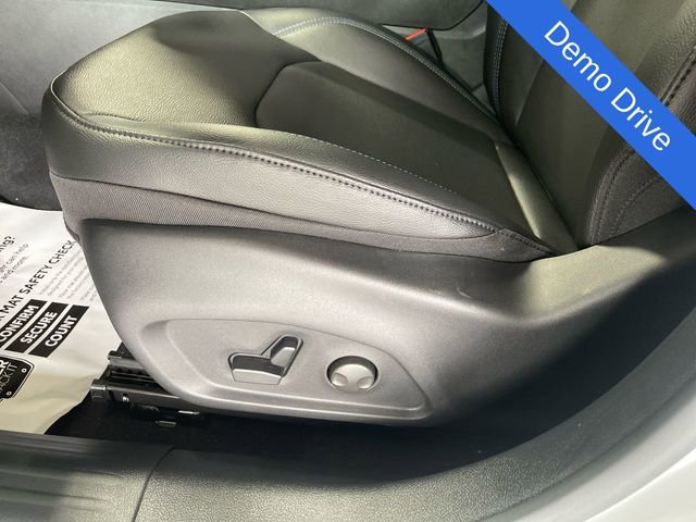 New 2026 Jeep Compass Limited image 12