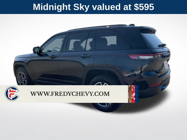 Used 2024 Jeep Grand Cherokee Trailhawk AWD/4WD image 3