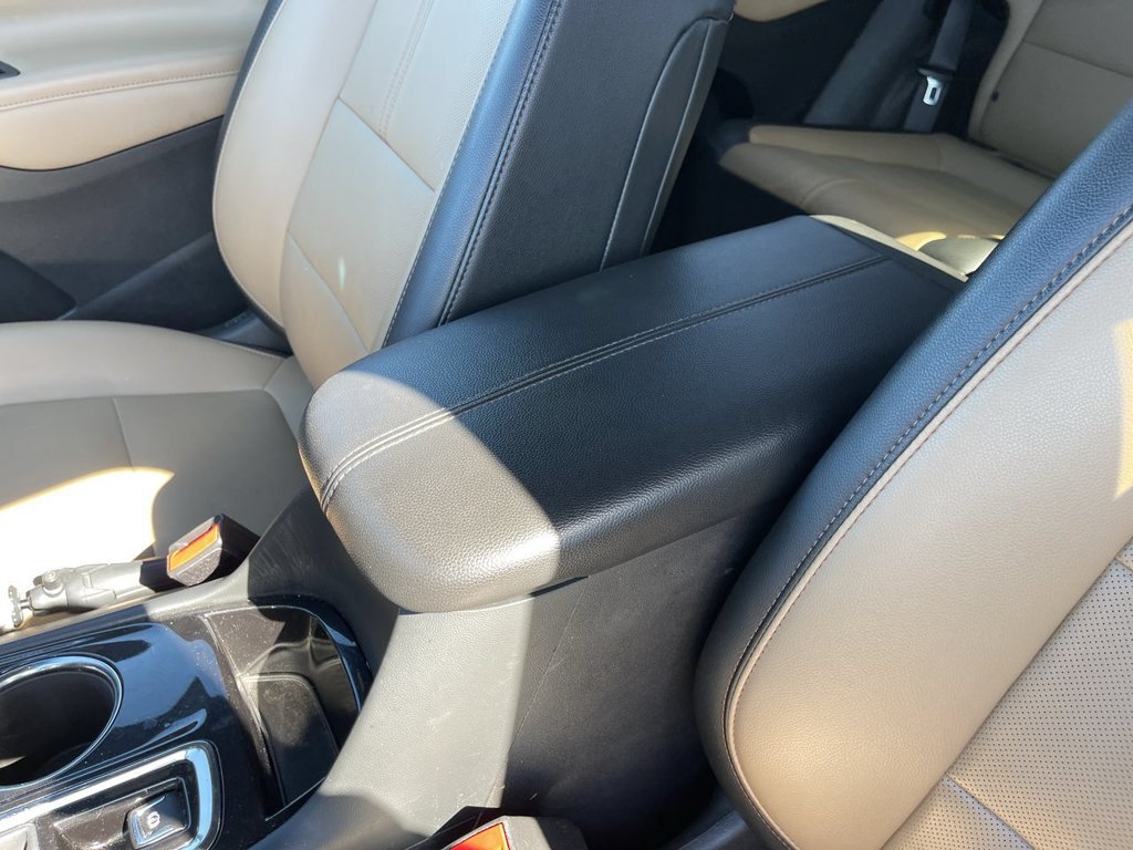 Used 2024 Chevrolet Equinox Premier AWD/4WD image 20