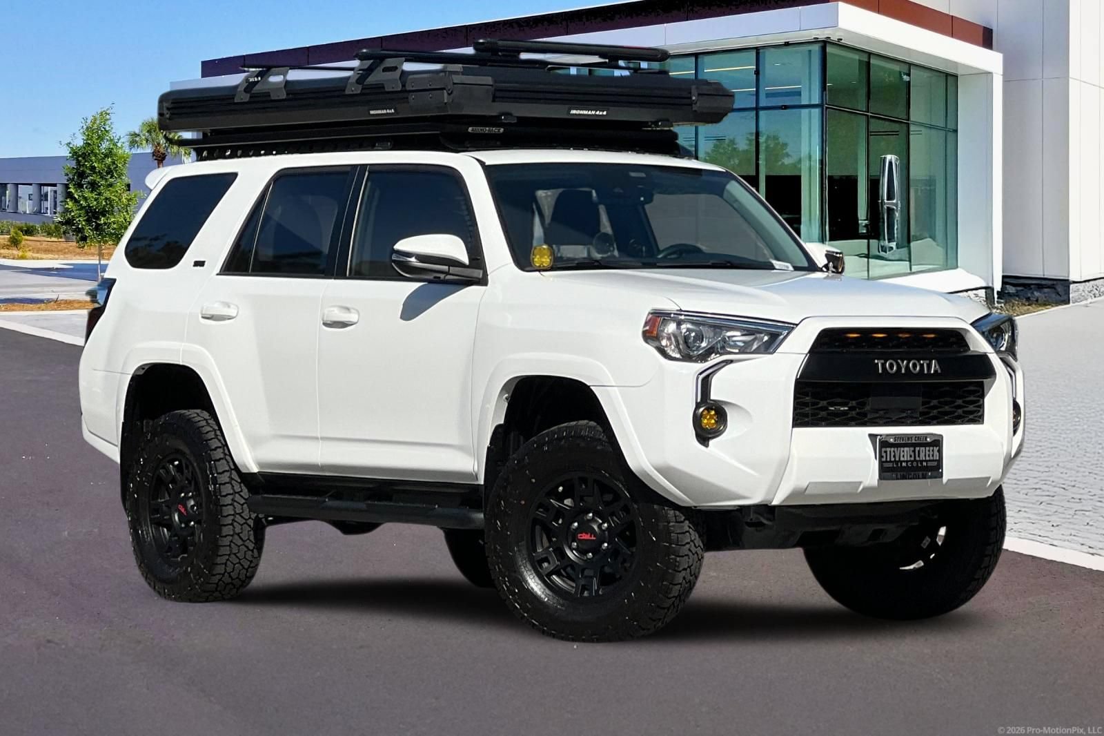 Used 2023 Toyota 4Runner SR5 Premium w/ Moonroof Package AWD/4WD image 2