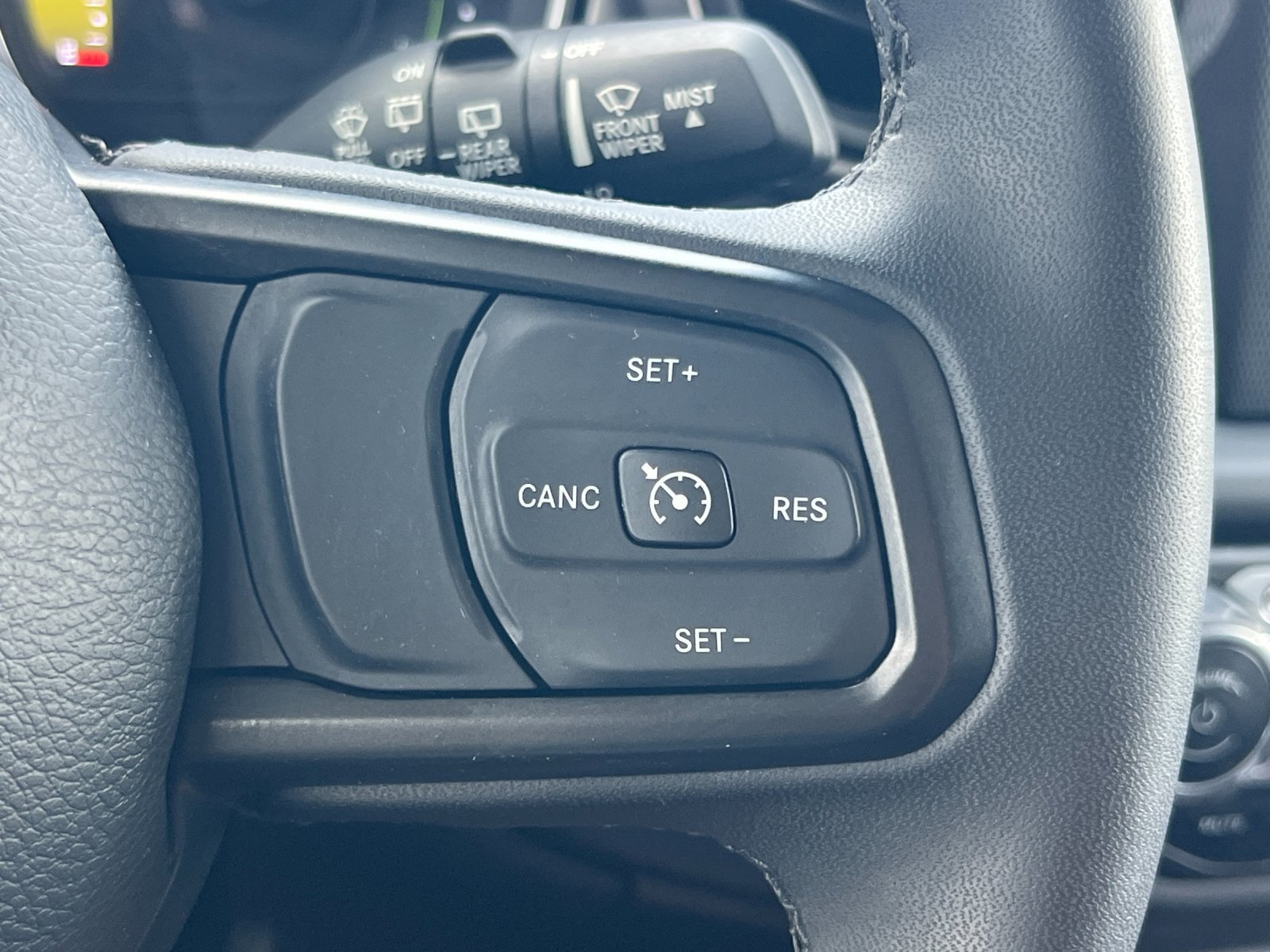 Used 2023 Jeep Wrangler Unlimited w/ Cold Weather Group AWD/4WD image 29