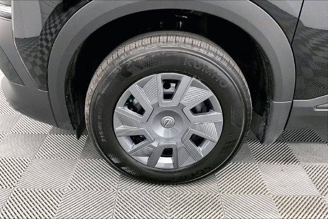 New 2027 Nissan Kicks S FWD image 12