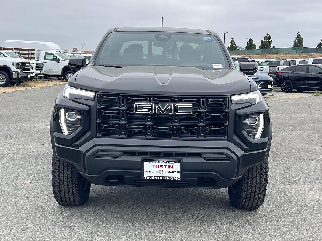 New 2026 GMC Canyon Elevation w/ LPO, Black Badging Package RWD image 8