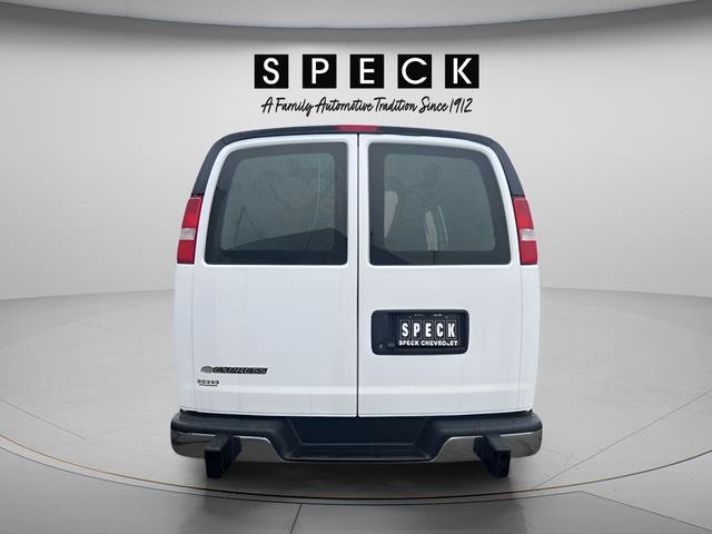 Used 2024 Chevrolet Express 2500 w/ Driver Convenience Package image 4